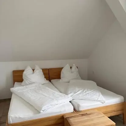 Zum Baeren *